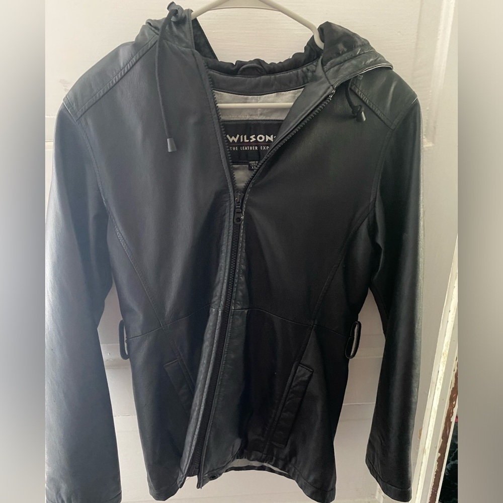 Size small condition is good it missing the belt that goes to it